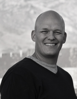 Author Devin Hansen